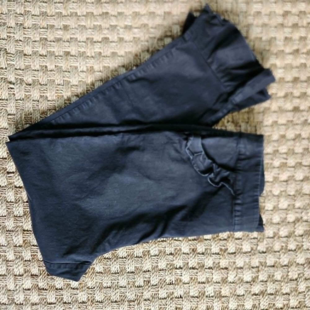 Finders Keepers Destination Black Cropped Ruffled Pant, Back Zip Large